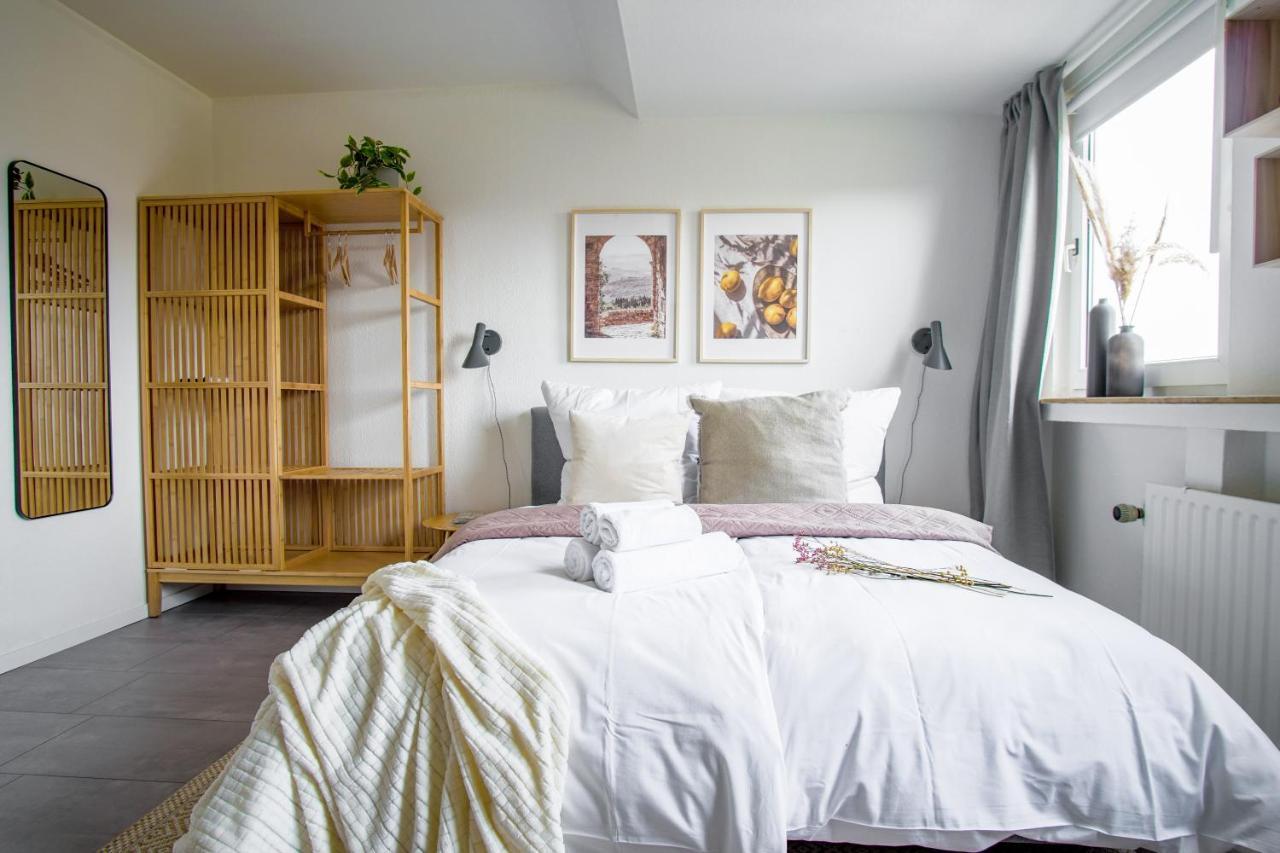 Homefy Studio Sky - Free Parking - Elevator - Desk - Netflix Essen Extérieur photo